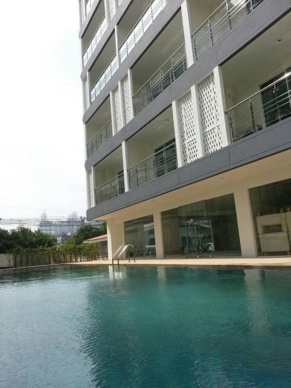 R-Con Rest Sea Pattaya Exterior foto