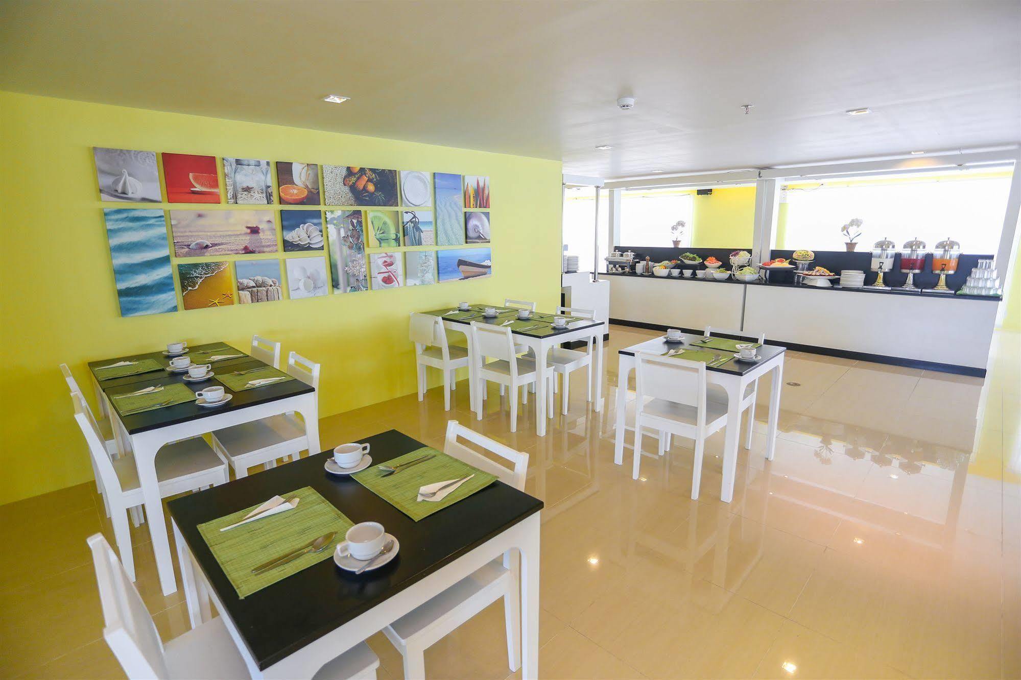 R-Con Rest Sea Pattaya Exterior foto
