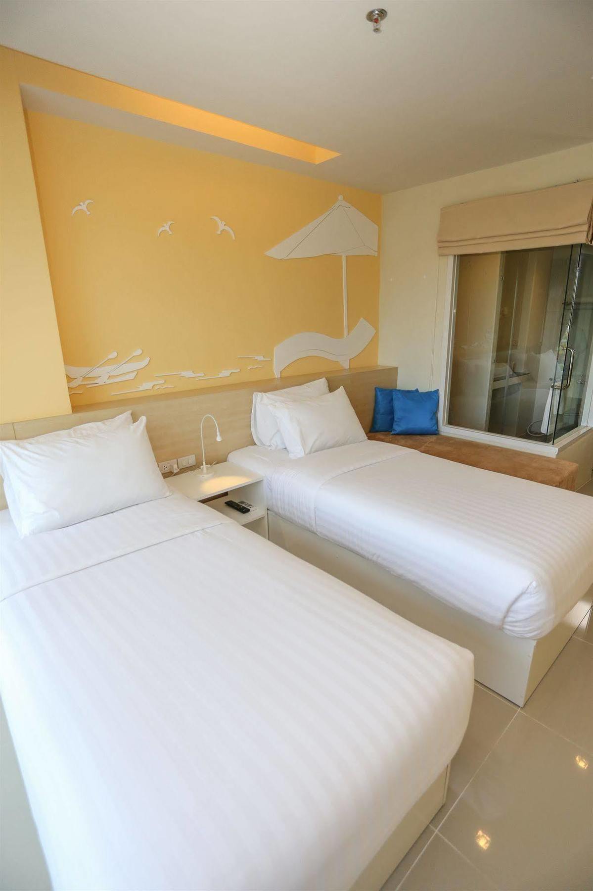 R-Con Rest Sea Pattaya Exterior foto