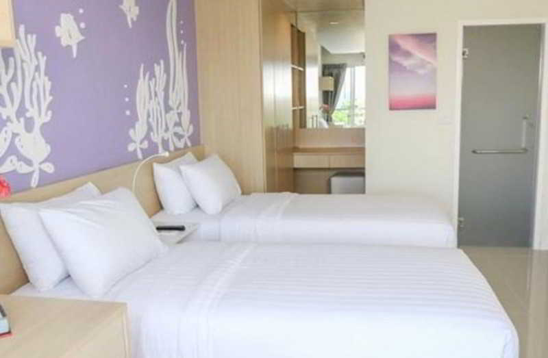 R-Con Rest Sea Pattaya Exterior foto